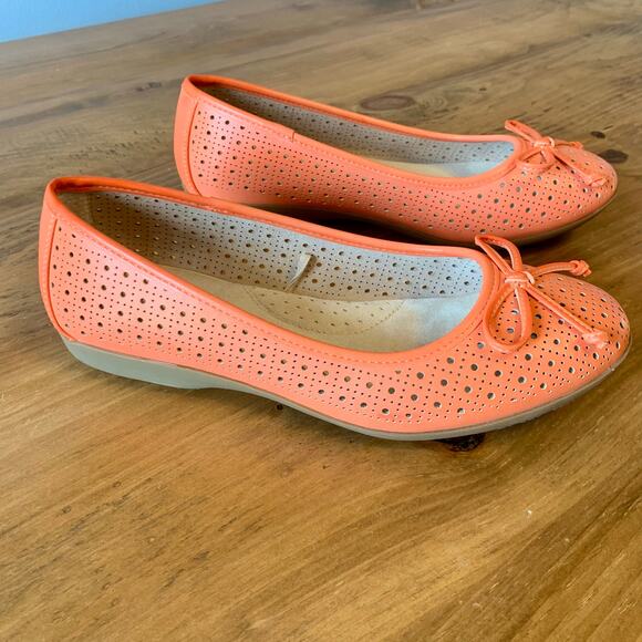 Cliffs White Mountain Womens Sz 8W Shoes Cheryl Tangerine Ballet Flats Summer - Picture 4 of 13